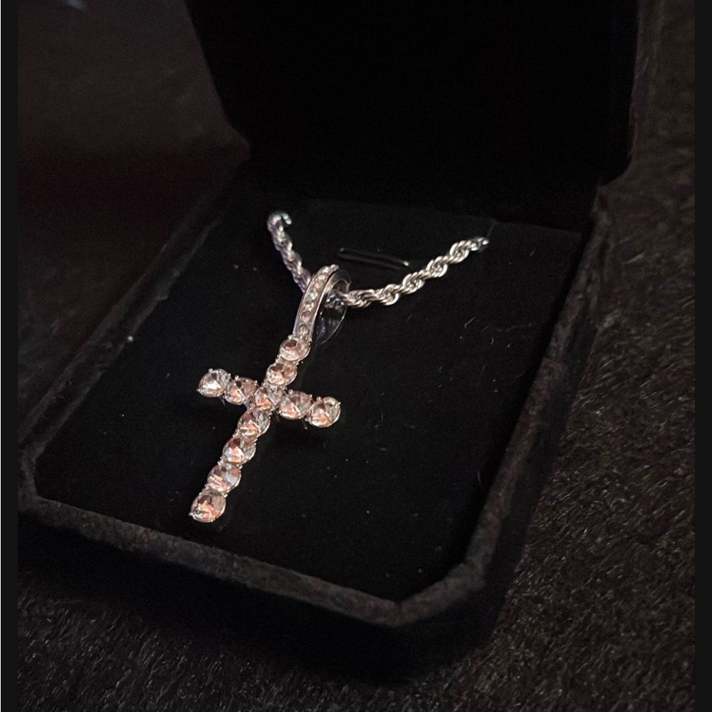 Vvs moissanite cross pendant